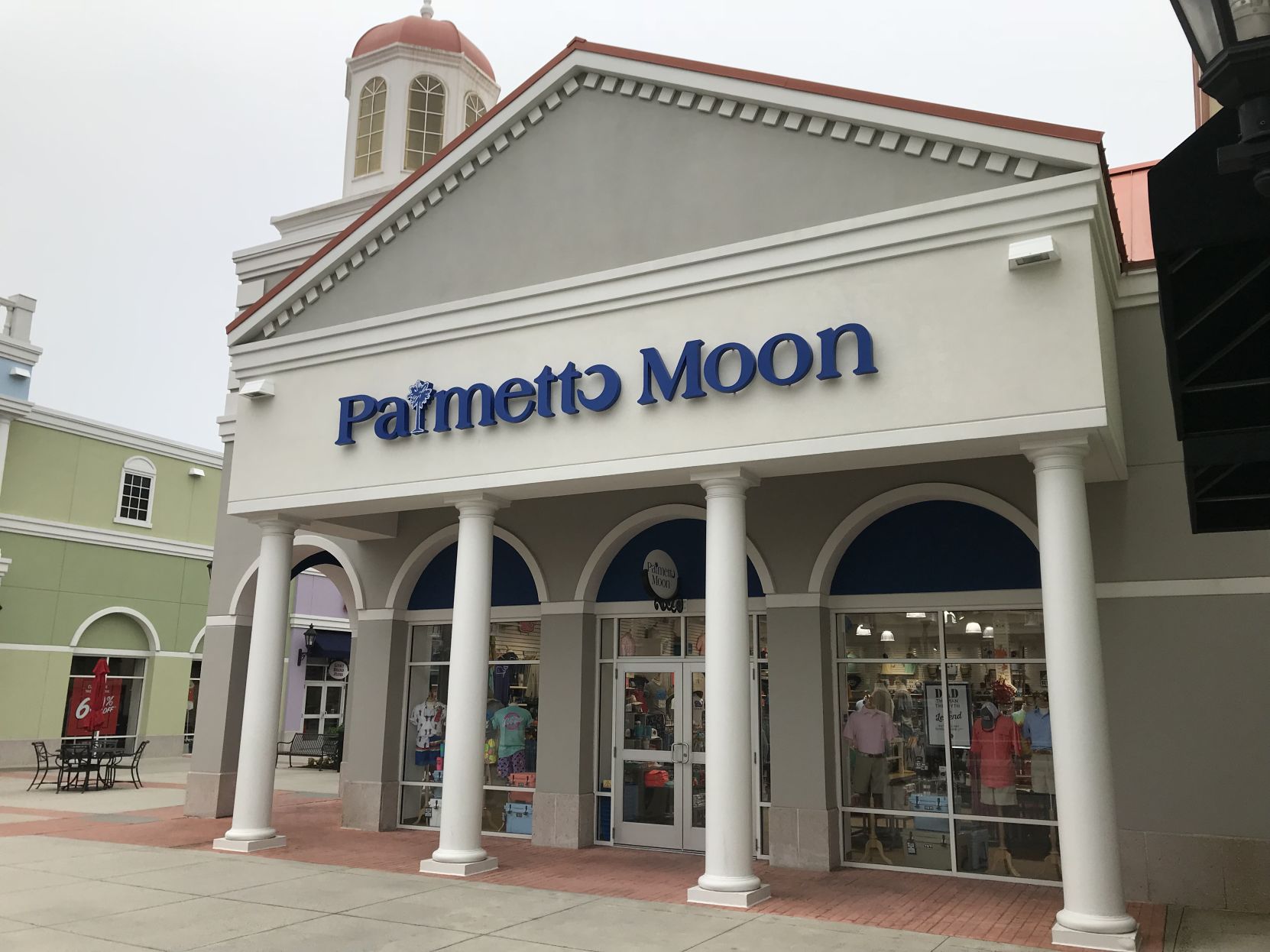Palmetto Moon at Tanger Outlets (copy)